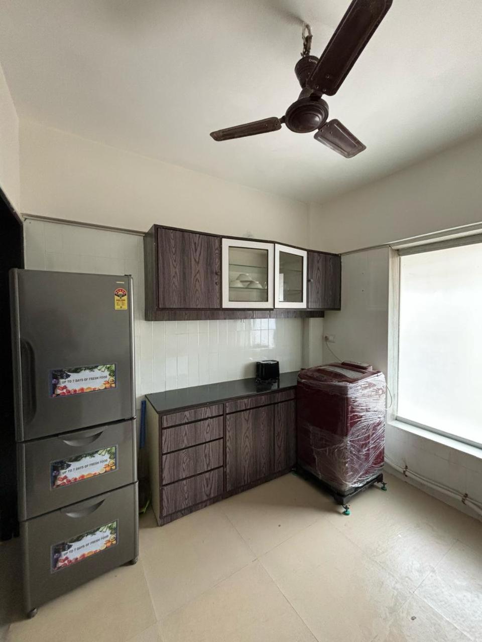 Ivy Aristo, 1 Bhk In Heart Of Lokhandwala, Andheri Apartment Mumbai Exterior photo